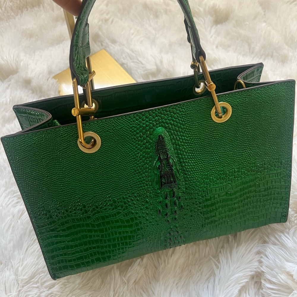 Alligator 🐊 Crossbody/Shoulder bag